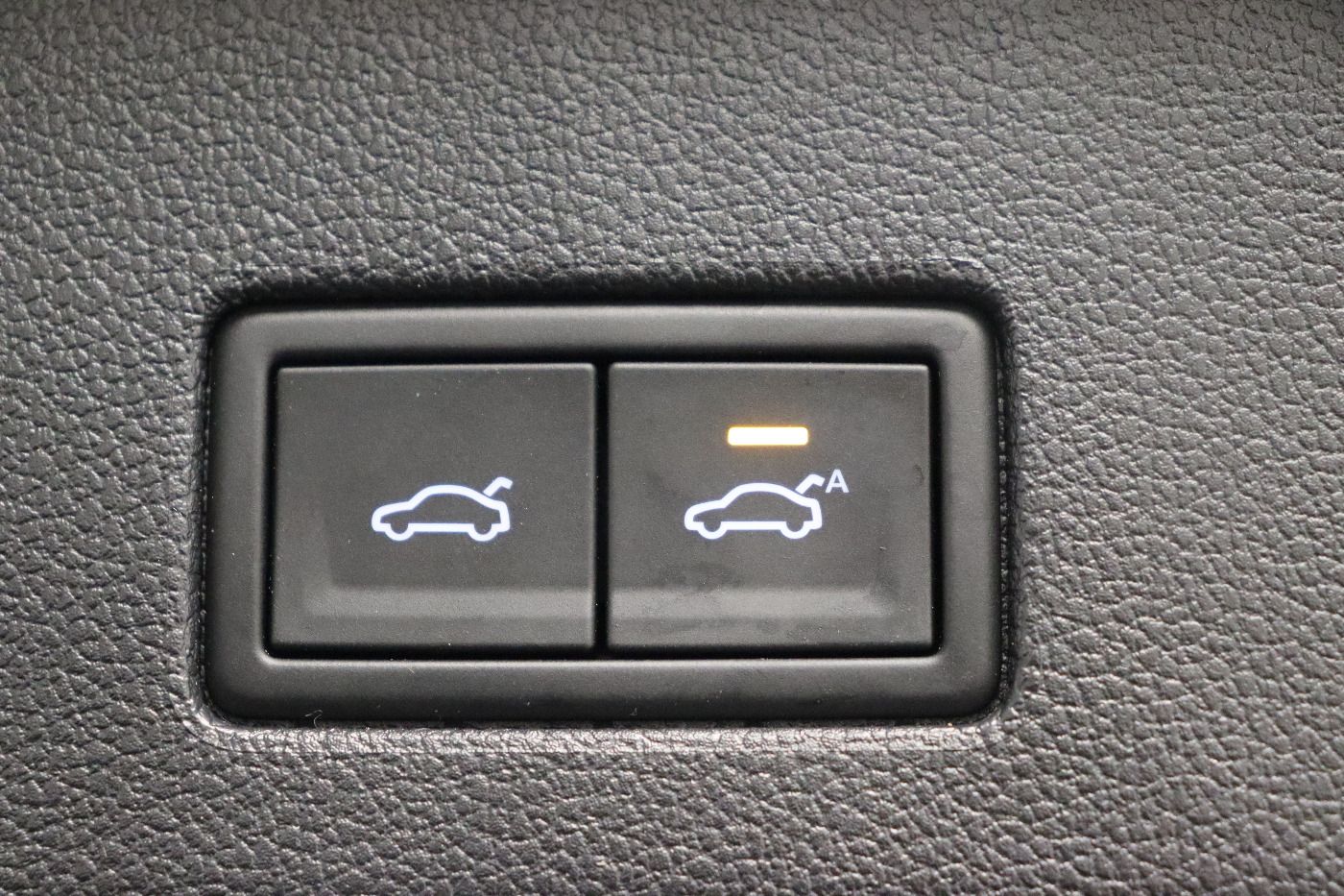 Fahrzeug autohaus mense Fahrzeugabbildung Volkswagen Touareg 3.0 TDI R-Line IQ.Light|Matrix|CarPlay