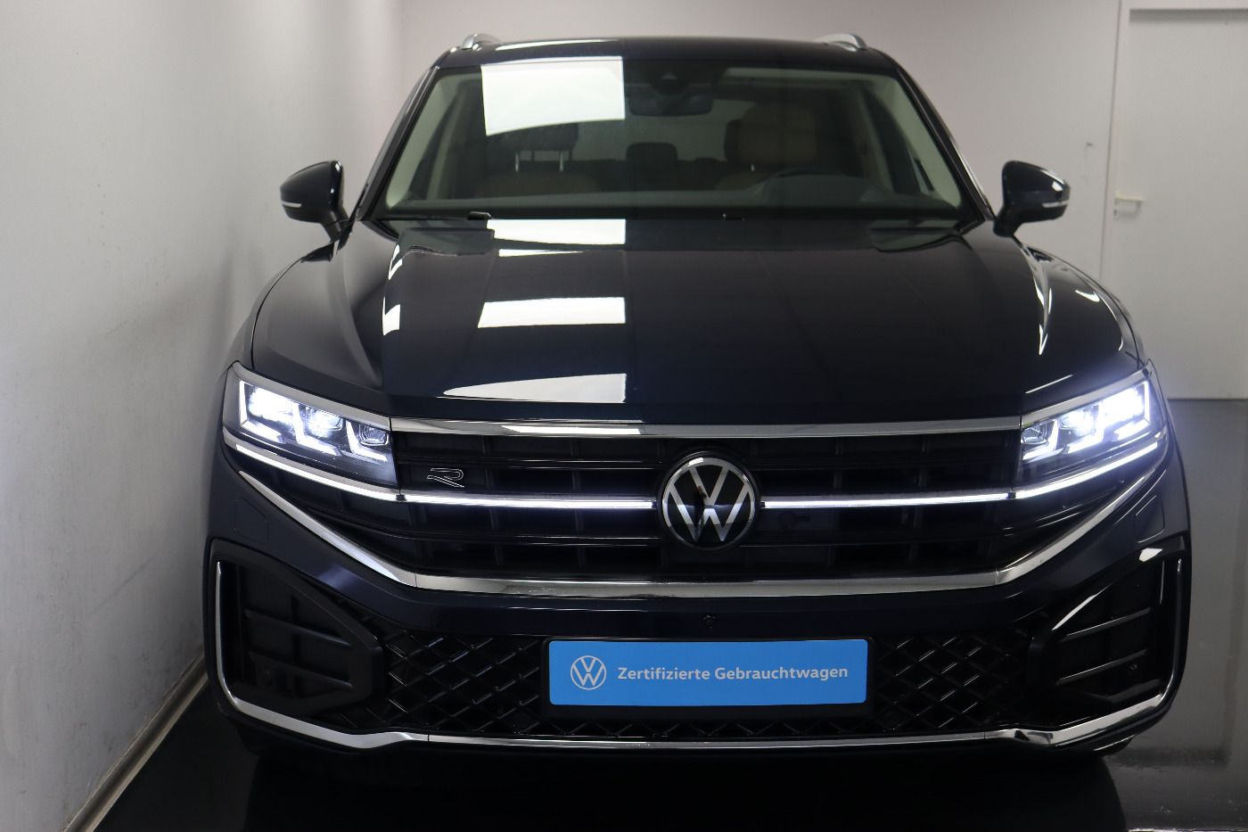 Fahrzeug autohaus mense Fahrzeugabbildung Volkswagen Touareg 3.0 TDI R-Line IQ.Light|Matrix|CarPlay
