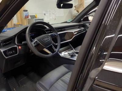 Fahrzeugabbildung Audi A6 Avant 45 TFSI S tronic advanced Matrix|AHK