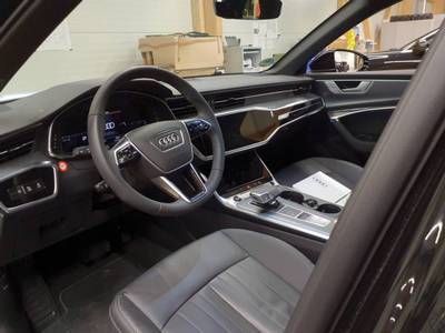 Fahrzeugabbildung Audi A6 Avant 45 TFSI S tronic Advanced Matrix|AHK