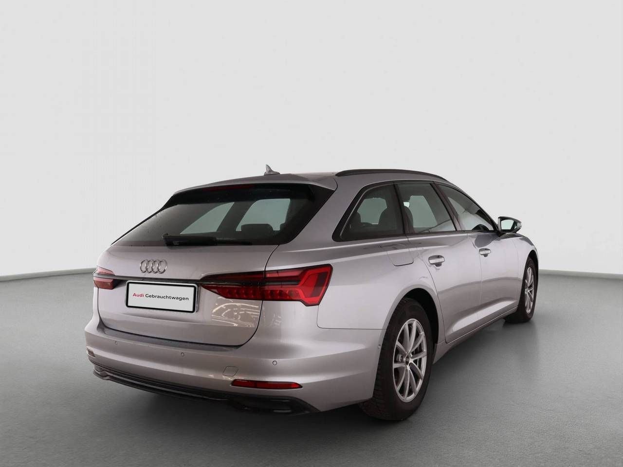 Fahrzeugabbildung Audi A6 Avant 45 TFSI S tronic advanced Matrix|AHK