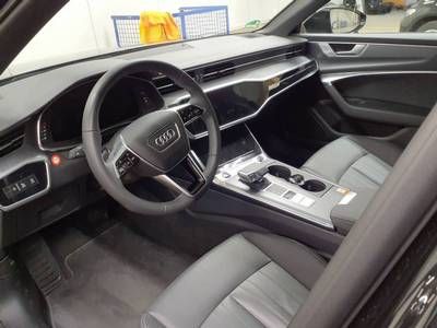 Fahrzeugabbildung Audi A6 Avant 45 TDI quattro S tronic advanced Matrix