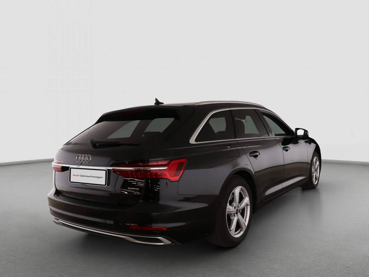 Fahrzeugabbildung Audi A6 Avant 45 TFSI quattro S tronic Advanced AHK