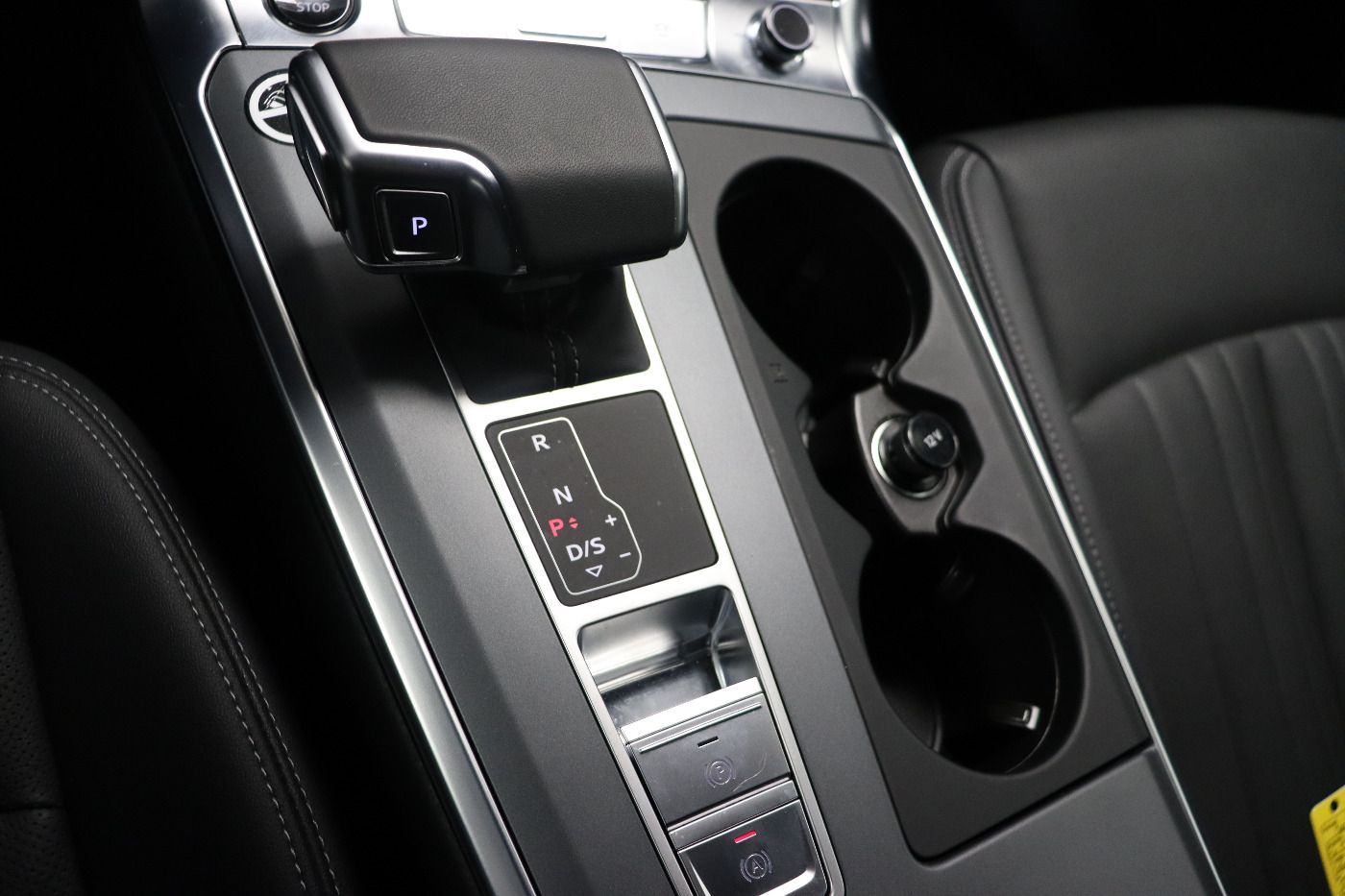 Fahrzeugabbildung Audi A6 Avant 50 TDI quattro tiptronic Advanced AHK