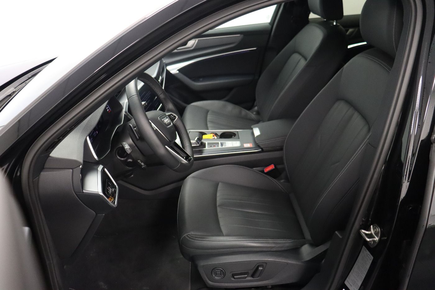 Fahrzeugabbildung Audi A6 Avant 50 TDI quattro tiptronic Advanced AHK