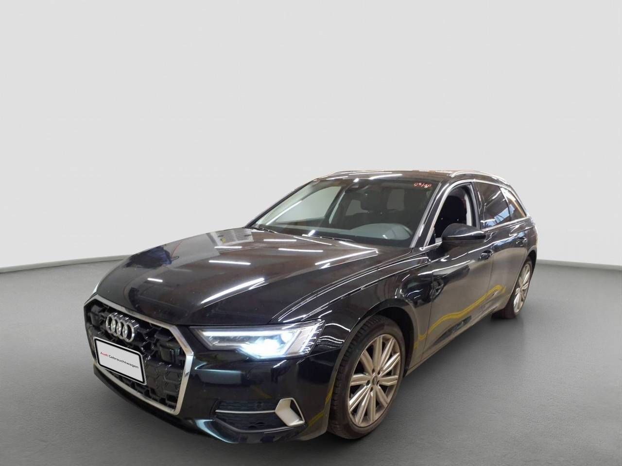 Fahrzeugabbildung Audi A6 Avant 50 TFSI e quattro S tronic Advanced AHK