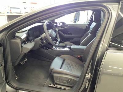 Fahrzeugabbildung Audi A6 Avant e-tron edition one S line B&O|AHK|HUD