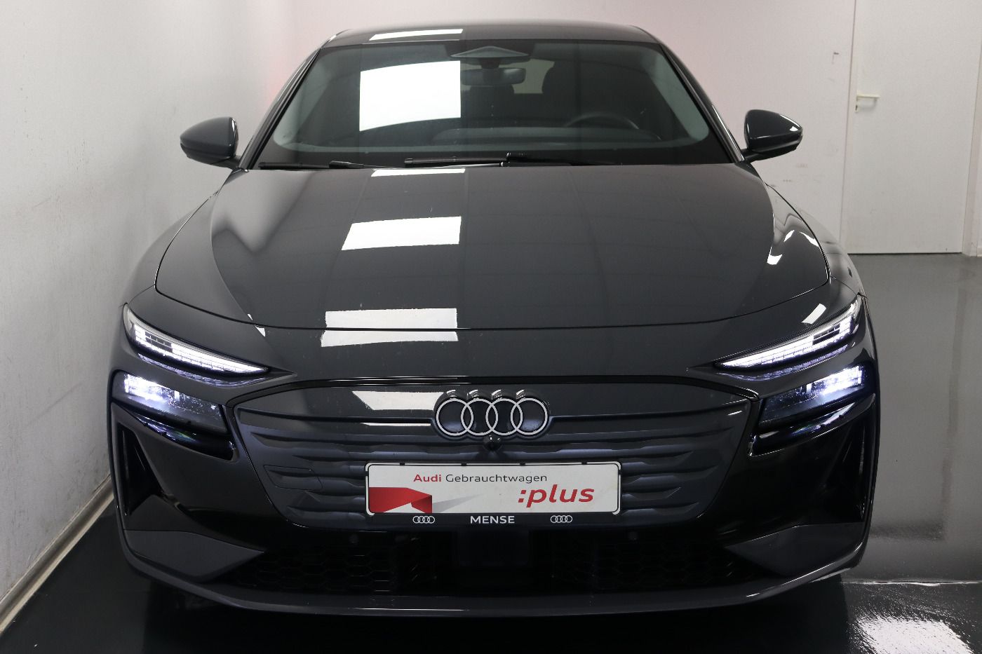 Fahrzeug autohaus mense Fahrzeugabbildung Audi A6 Avant e-tron performance AHK|Luft|Standhzg