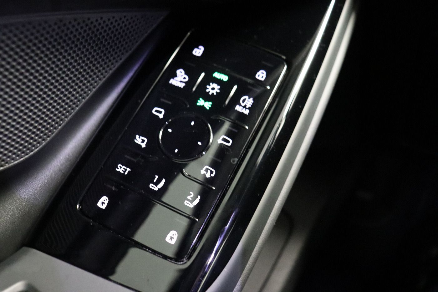 Fahrzeugabbildung Audi A6 Avant e-tron performance S-Line AHK|Luft|ACC