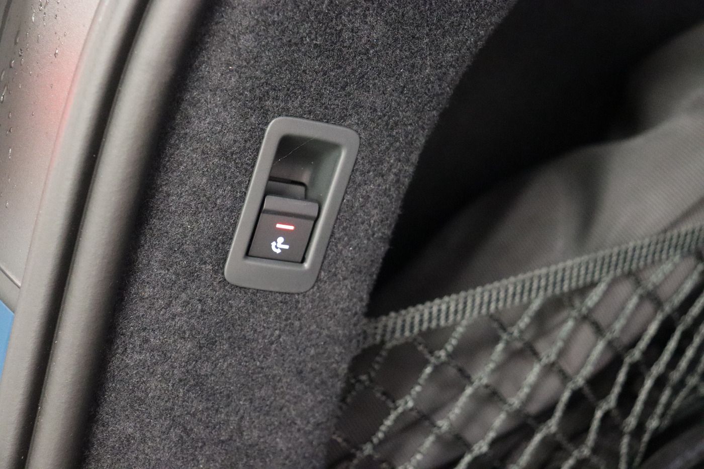 Fahrzeugabbildung Audi A6 Avant e-tron performance S-Line AHK|Luft|ACC