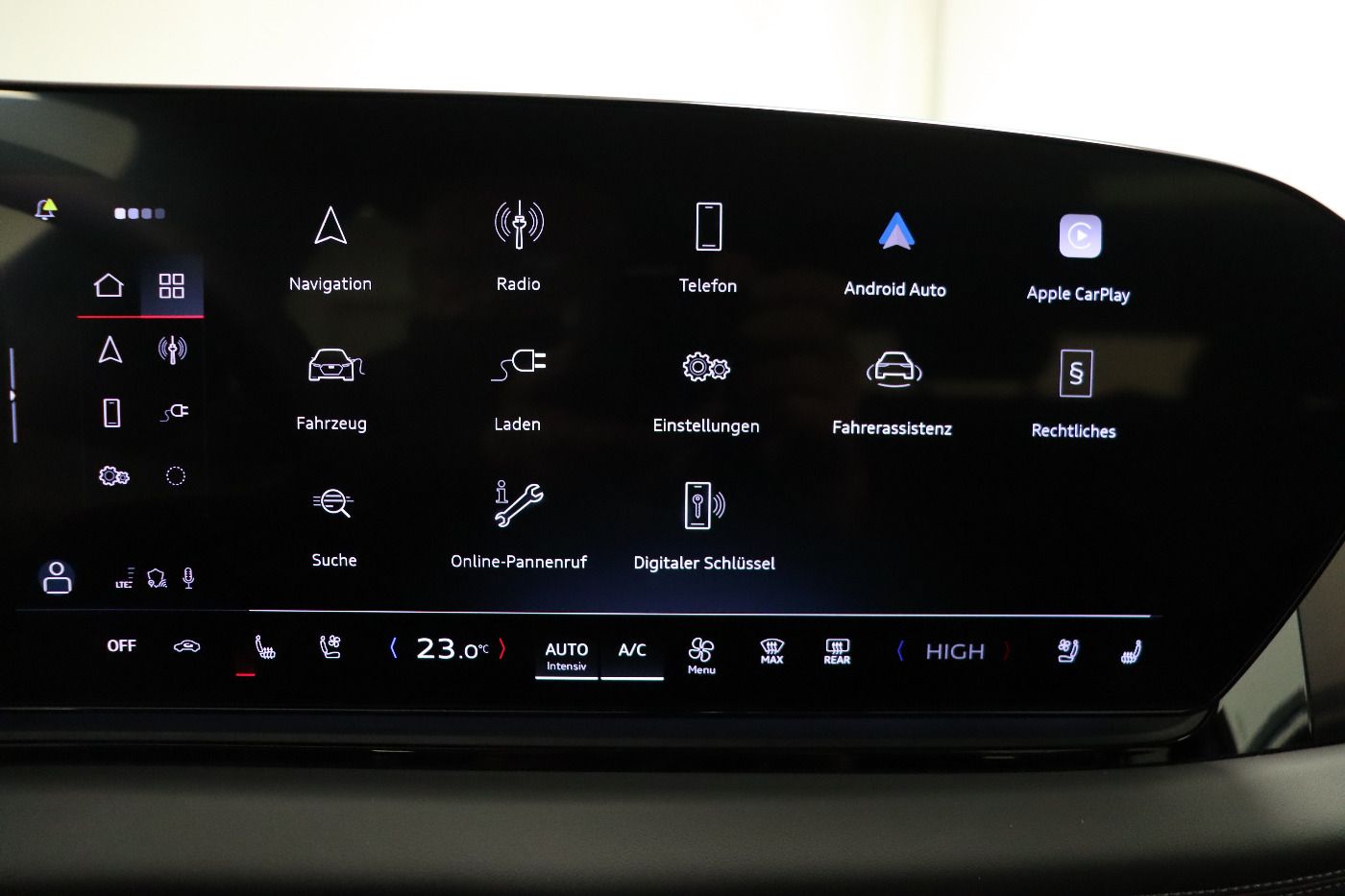 Fahrzeug autohaus mense Fahrzeugabbildung Audi A6 Avant e-tron S line B&O|AHK|HUD|Luft|Pano|ACC