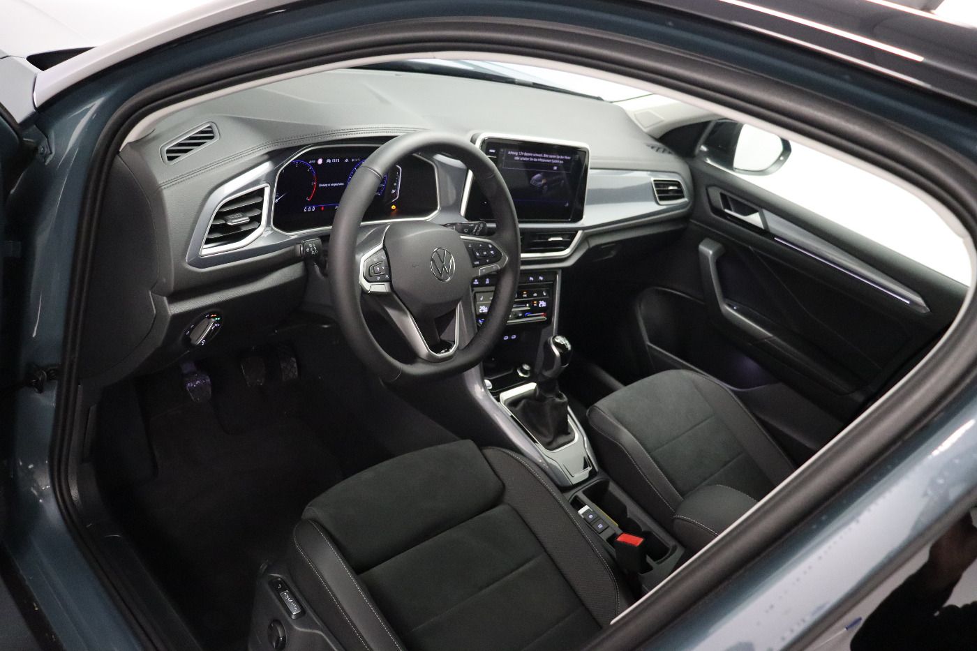 Fahrzeugabbildung Volkswagen T-Roc 2.0 TDI Style IQ.Light|Matrix|CarPlay|ACC