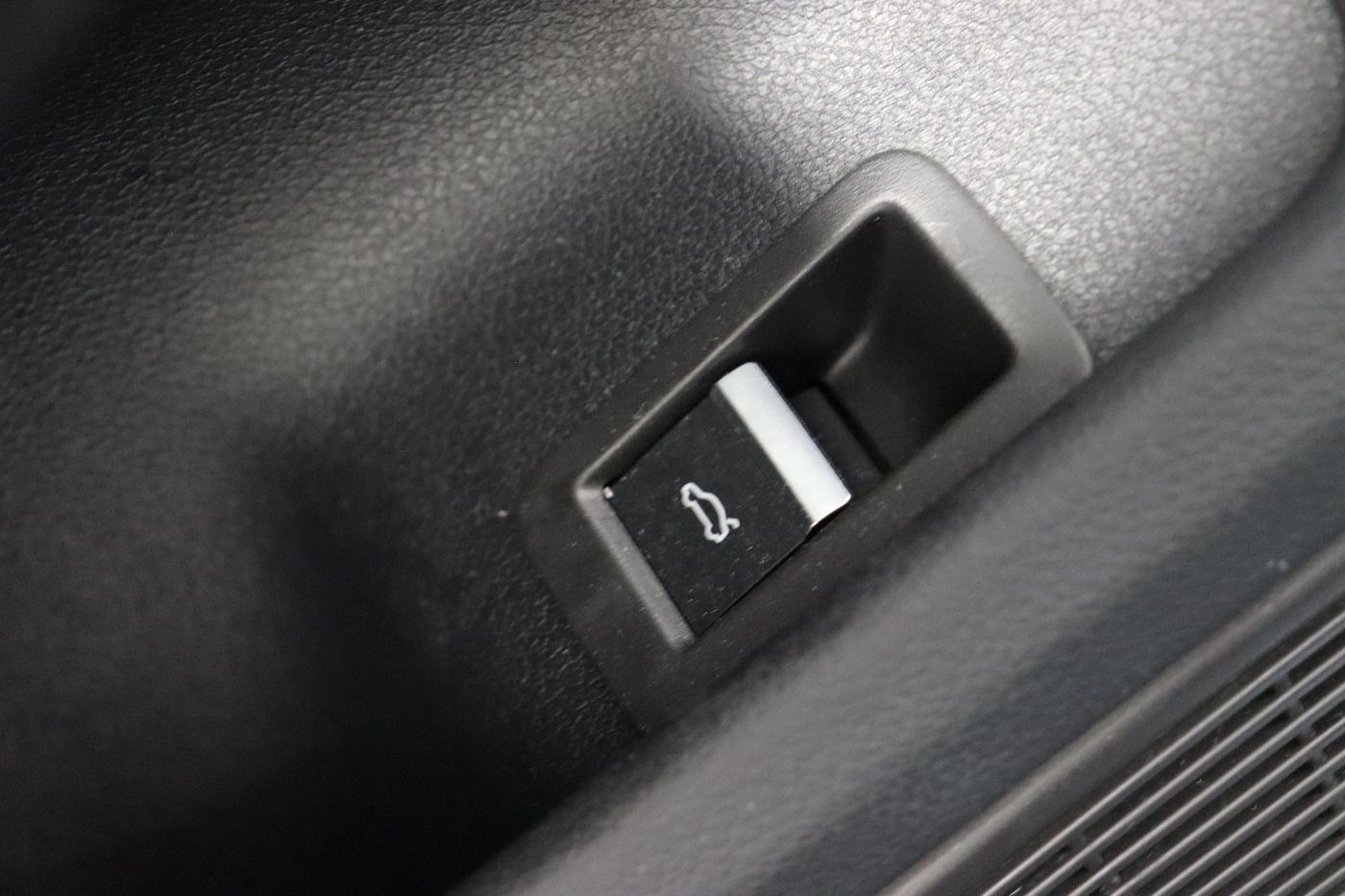 Fahrzeugabbildung Audi RS 4 Avant 2.9 TFSI Quattro tiptronic Pano