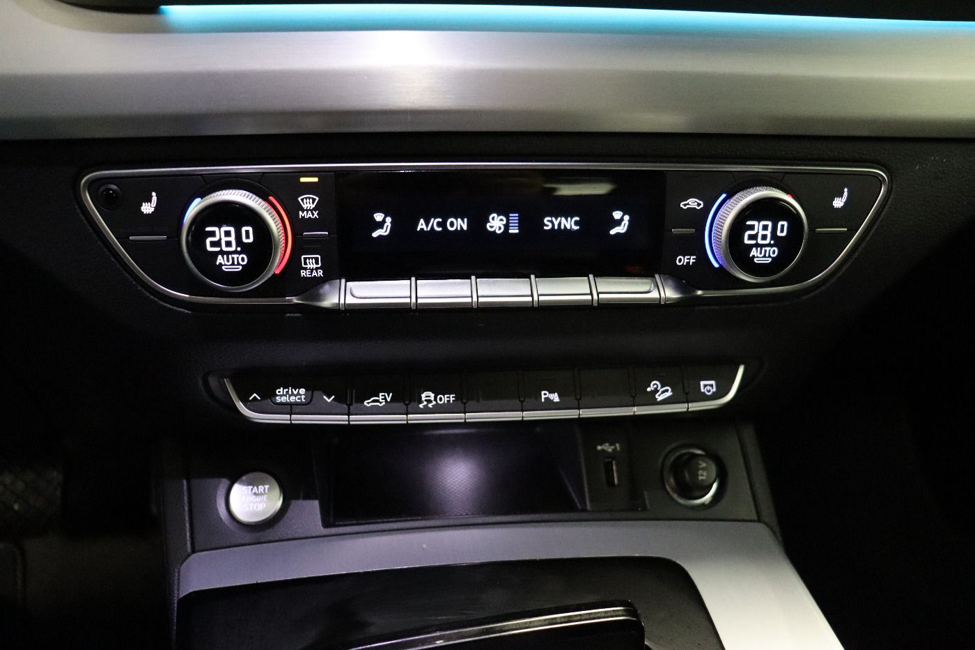 Fahrzeug autohaus mense Fahrzeugabbildung Audi Q5 Sportback 50 TFSI e quattro S tronic S line