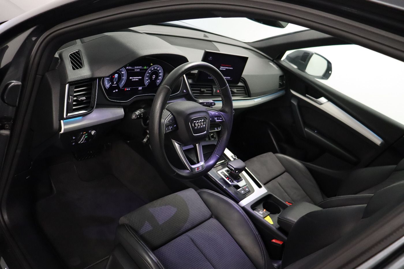 Fahrzeug autohaus mense Fahrzeugabbildung Audi Q5 Sportback 50 TFSI e quattro S tronic S line