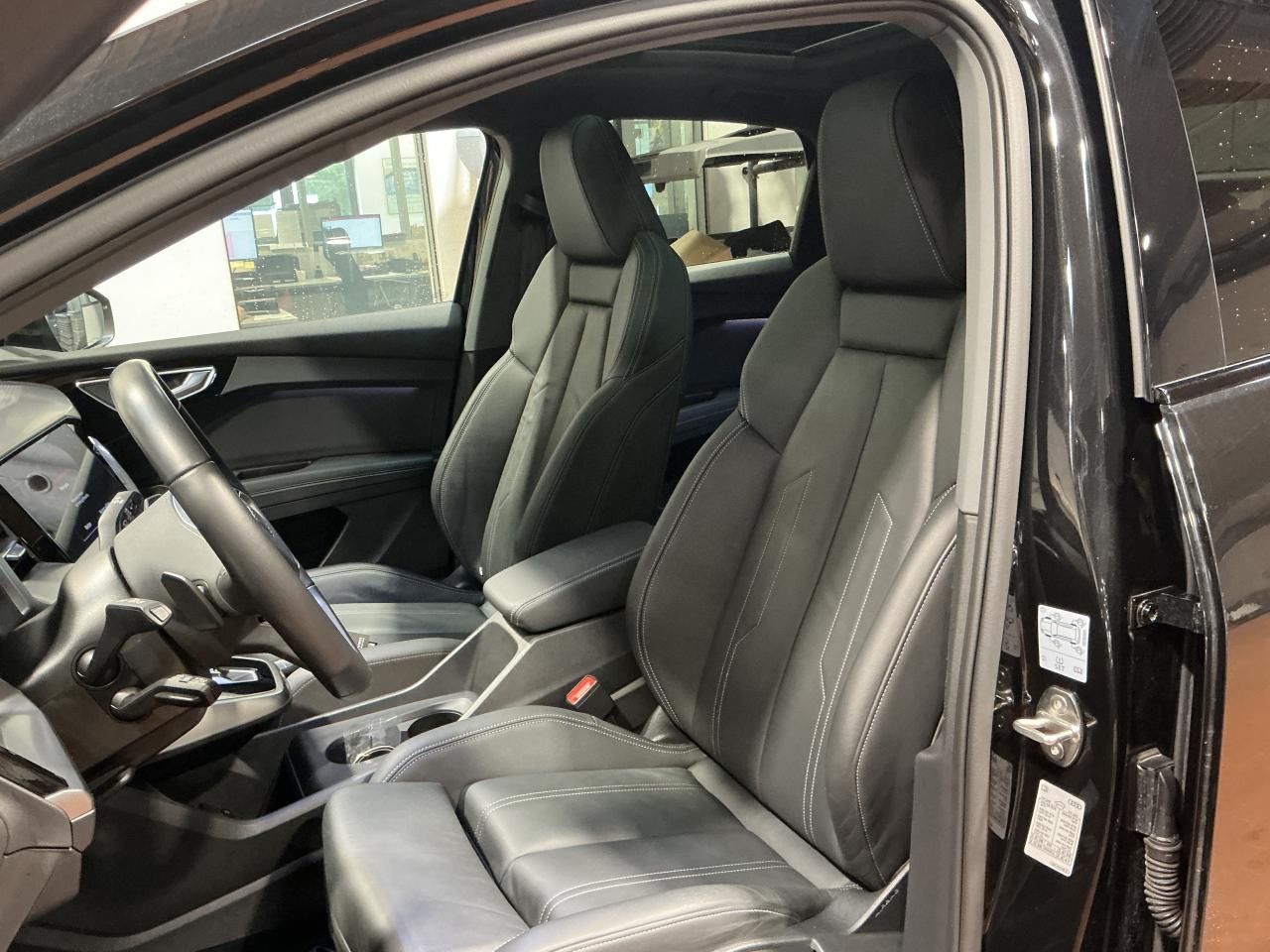 Fahrzeug autohaus mense Fahrzeugabbildung Audi Q4 Sportback e-tron 35 Pano|Standhzg|ACC|LED|PDC