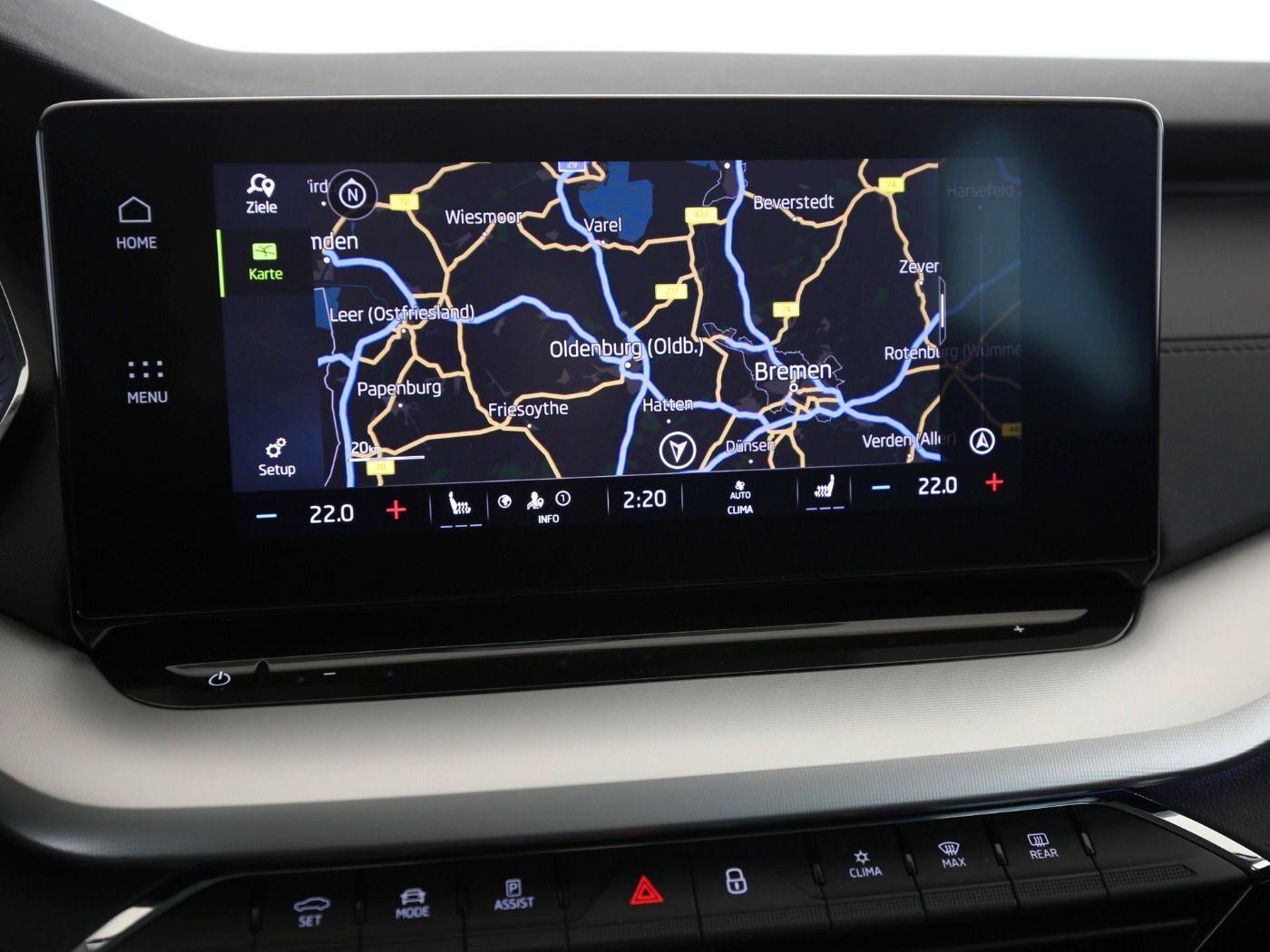 Fahrzeugabbildung SKODA Octavia Combi 2.0 TDI Ambition AHK|Standhzg|ACC