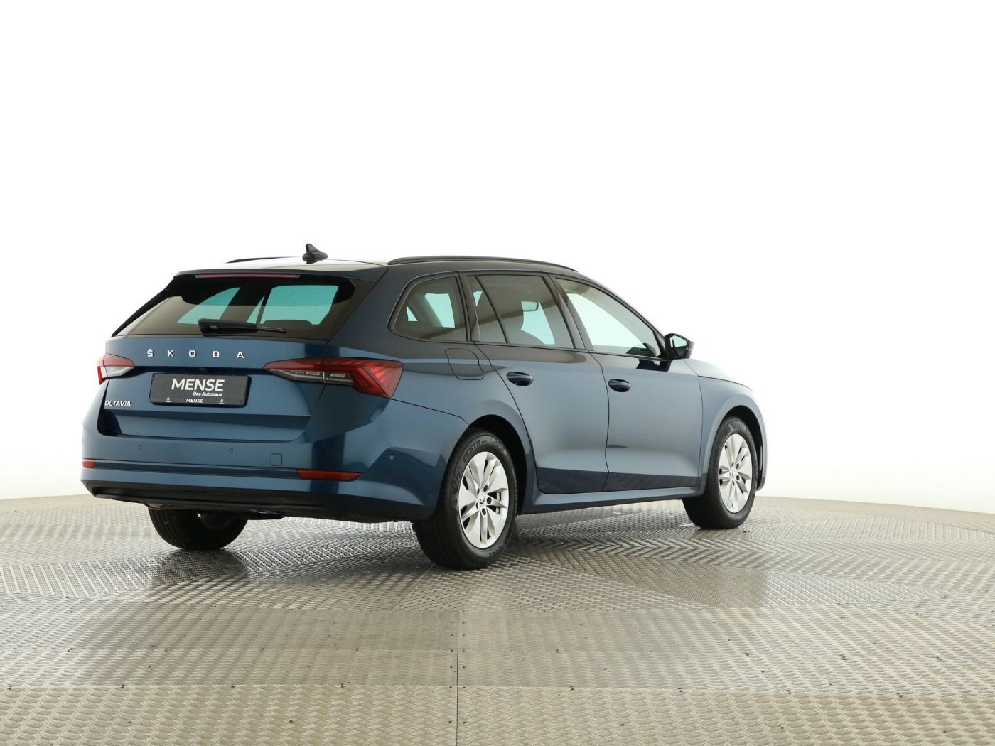 Fahrzeugabbildung SKODA Octavia Combi 2.0 TDI Ambition AHK|Standhzg|ACC