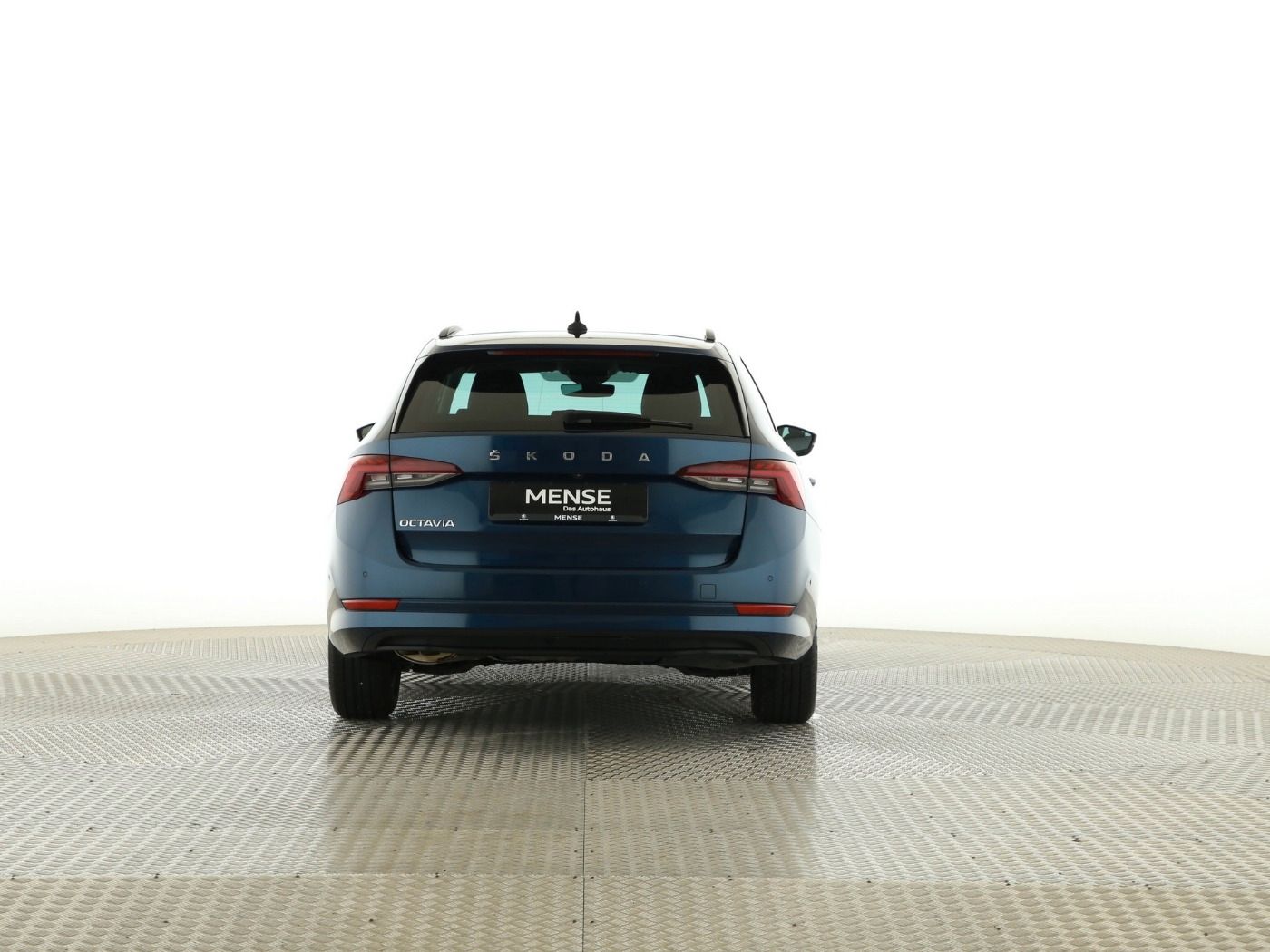 Fahrzeugabbildung SKODA Octavia Combi 2.0 TDI Ambition AHK|Standhzg|ACC