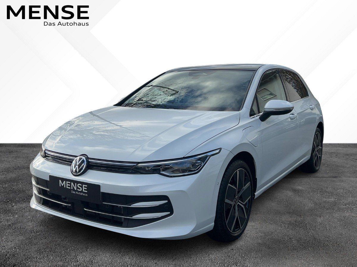 Fahrzeugabbildung Volkswagen Golf 1.5 eHybrid Style AHK Navi HUD Pano DCC ASG