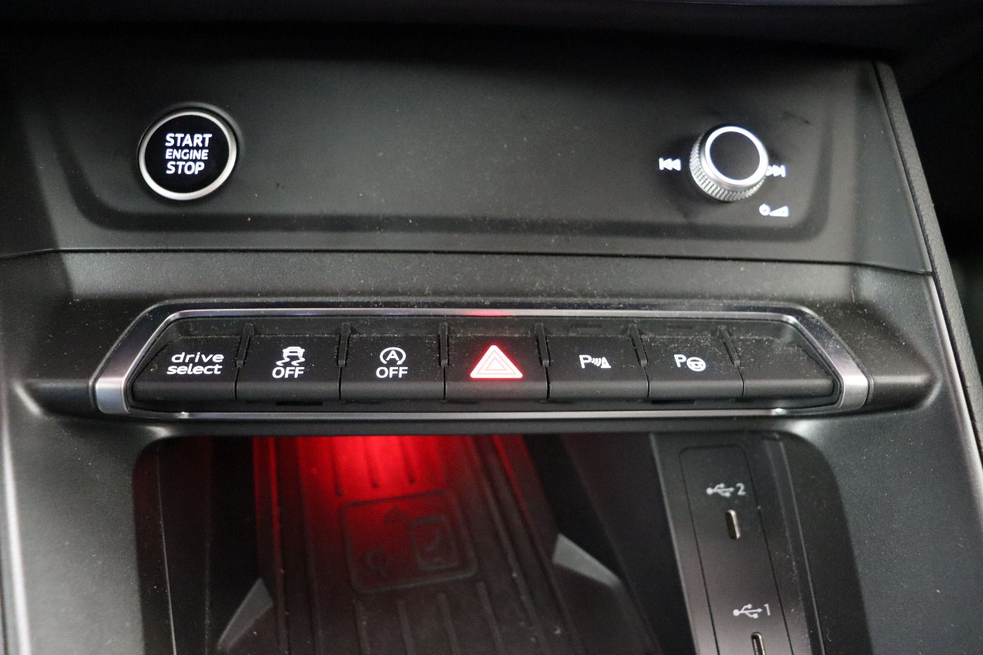 Fahrzeug autohaus mense Fahrzeugabbildung Audi Q3 Sportback 35 TDI S line AHK|ACC|LED|Navi|PDC