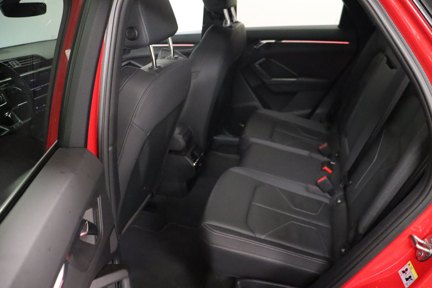 Fahrzeug autohaus mense Fahrzeugabbildung Audi Q3 Sportback 35 TDI S line AHK|ACC|LED|Navi|PDC