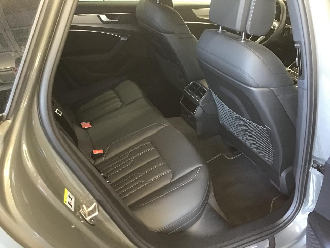 Fahrzeugabbildung Audi A6 Avant 50 TDI quattro tiptronic S line Matrix