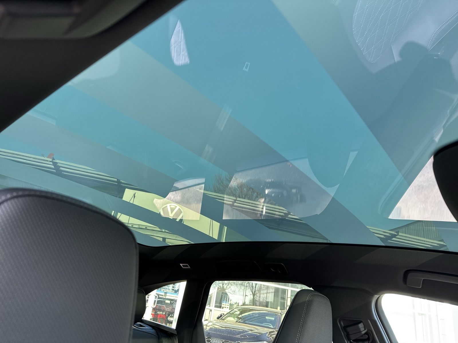 Fahrzeugabbildung Audi A5 Avant e-hybrid quattro 270 kW S tronic Matrix