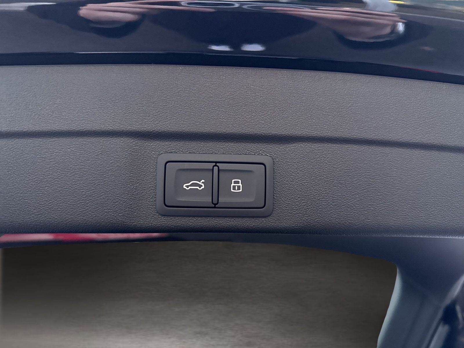 Fahrzeug autohaus mense Fahrzeugabbildung Audi A6 Avant edition one e-hybrid quattro 270 kW