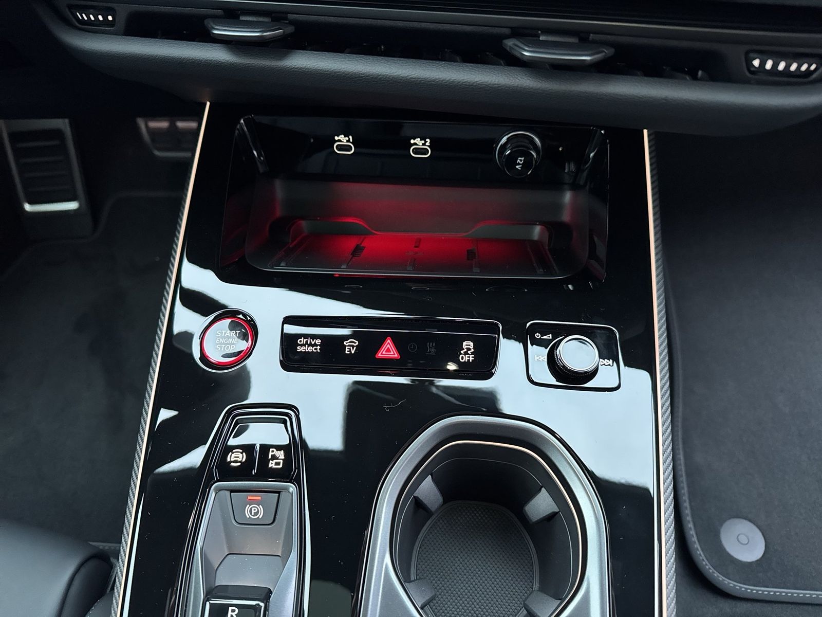 Fahrzeug autohaus mense Fahrzeugabbildung Audi A6 Avant edition one e-hybrid quattro 270 kW