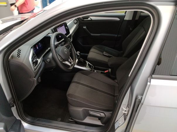 Fahrzeugabbildung Volkswagen T-Roc 1.0 TSI Life CarPlay|Standhzg|LED|Navi|PDC