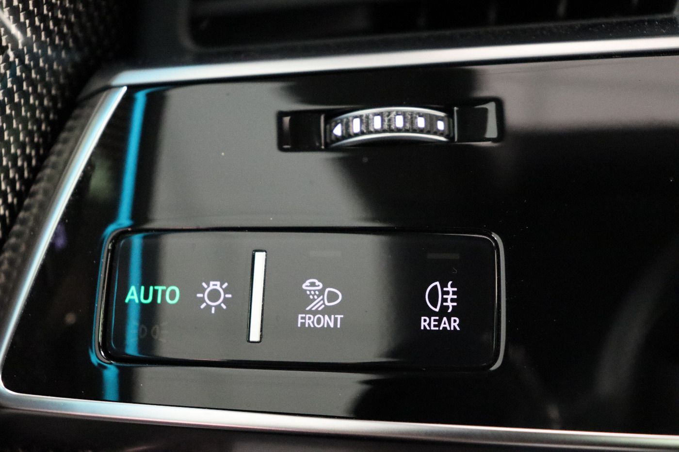 Fahrzeug autohaus mense Fahrzeugabbildung Audi SQ8 4.0 TFSI Quattro tiptronic Matrix|AHK|HUD|Lu