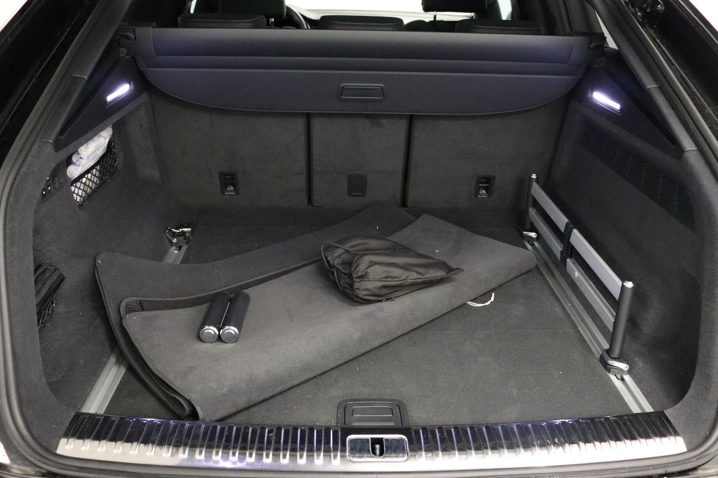 Fahrzeug autohaus mense Fahrzeugabbildung Audi SQ8 4.0 TFSI Quattro tiptronic Matrix|AHK|HUD|Lu