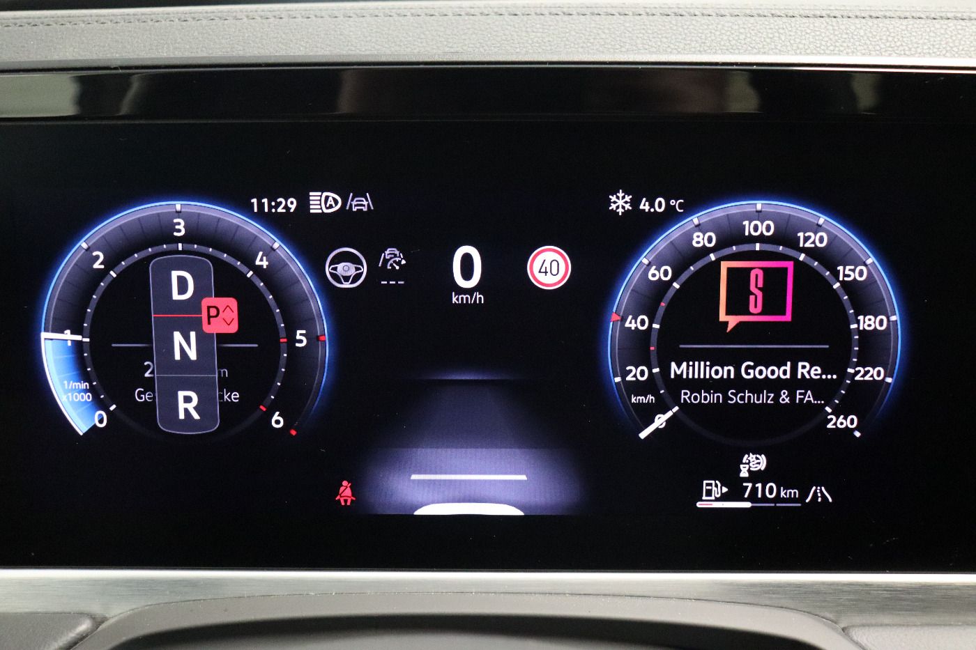 Fahrzeugabbildung Volkswagen Passat Variant 2.0 TDI DSG Elegance IQ.Light|AHK