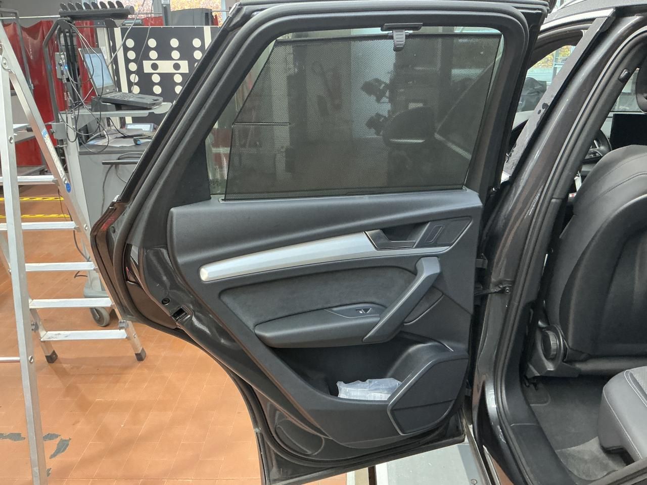 Fahrzeugabbildung Audi Q5 50 TFSI e quattro S tronic S line Matrix|AHK