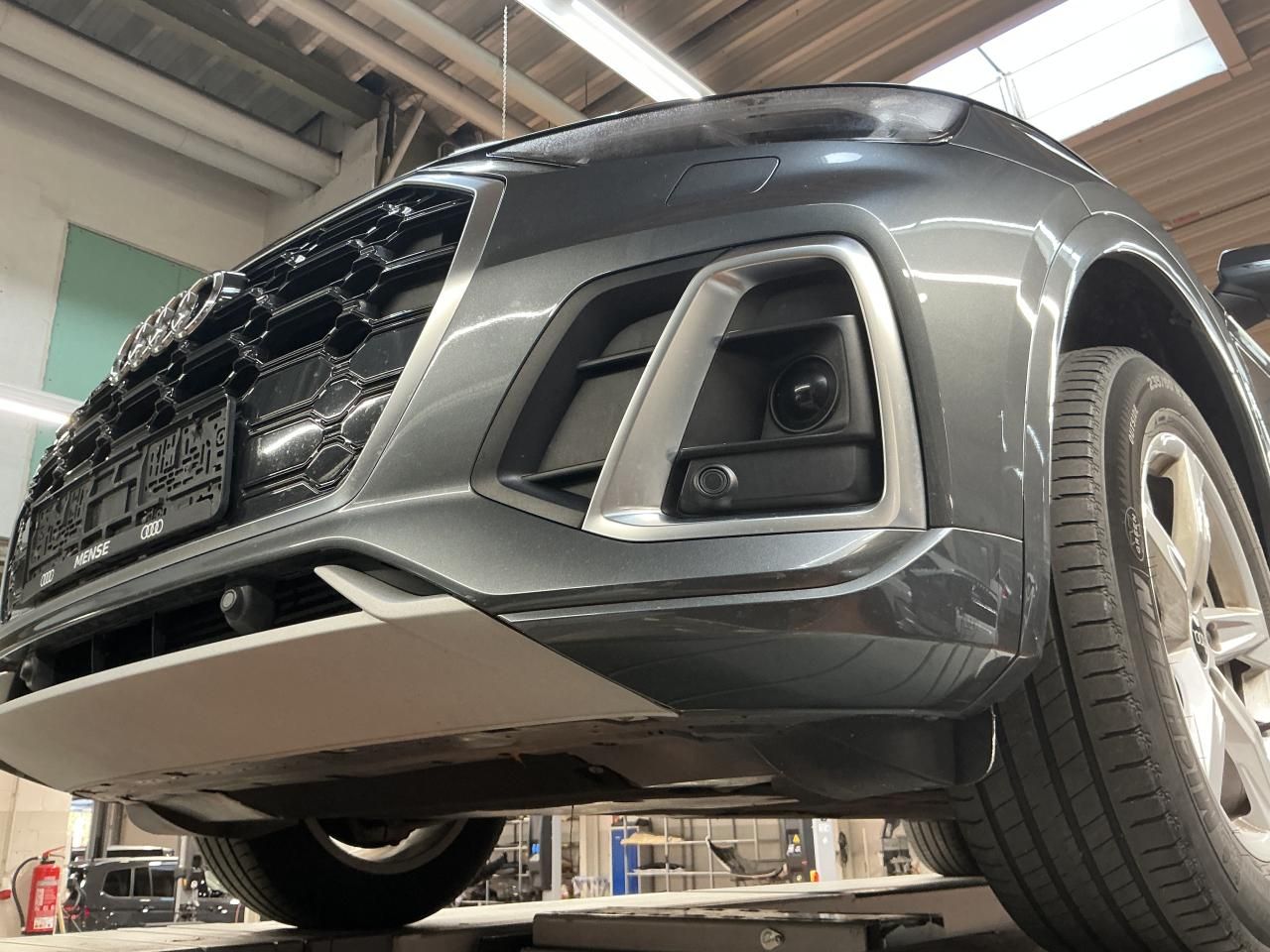 Fahrzeugabbildung Audi Q5 50 TFSI e quattro S tronic S line Matrix|AHK