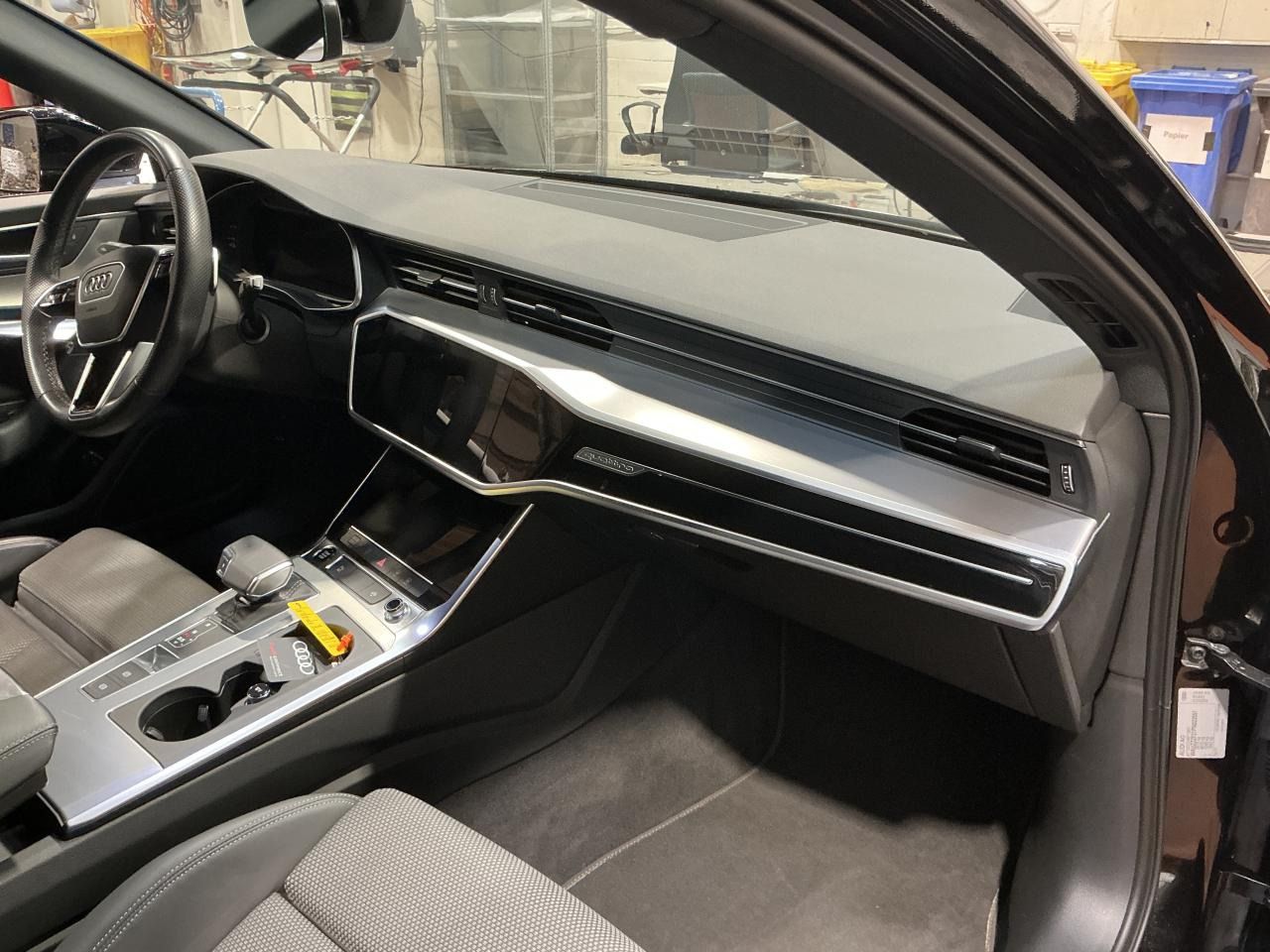 Fahrzeug autohaus mense Fahrzeugabbildung Audi A6 Avant 50 TFSIe Quattro S tronic S line AHK