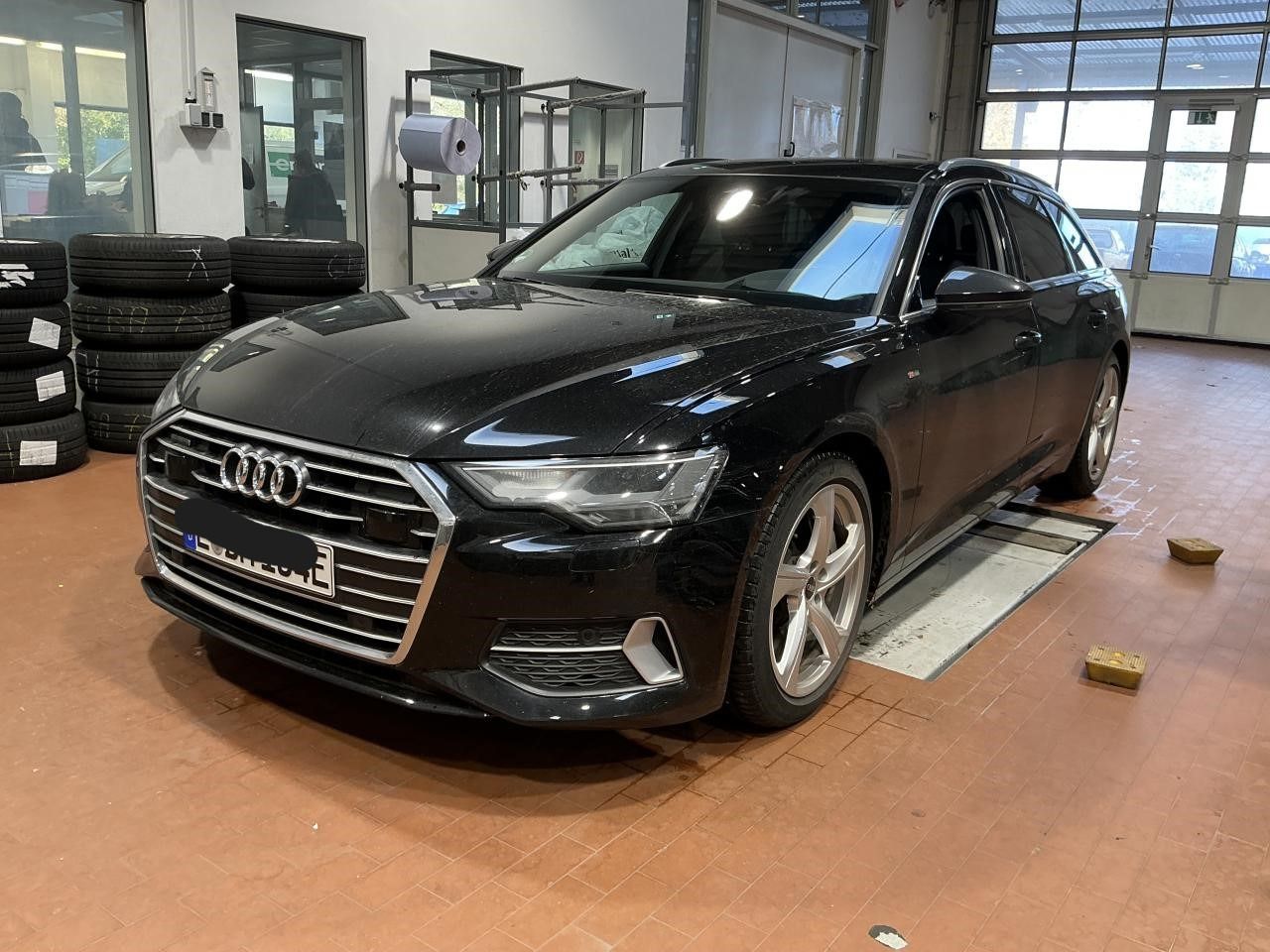 Fahrzeug autohaus mense Fahrzeugabbildung Audi A6 Avant 50 TFSIe quattro S tronic S line AHK