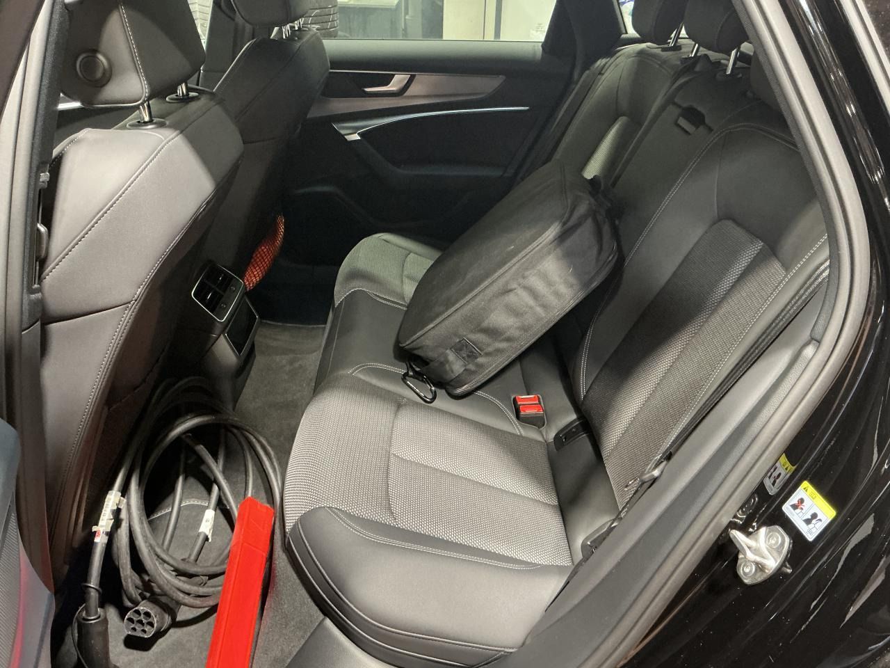 Fahrzeug autohaus mense Fahrzeugabbildung Audi A6 Avant 50 TFSIe quattro S tronic S line AHK