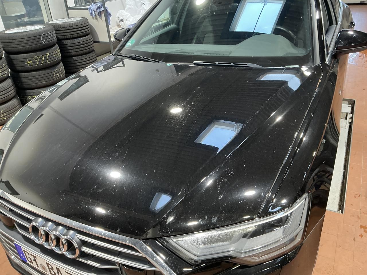 Fahrzeugabbildung Audi A6 Avant 50 TFSIe Quattro S-tronic S line AHK