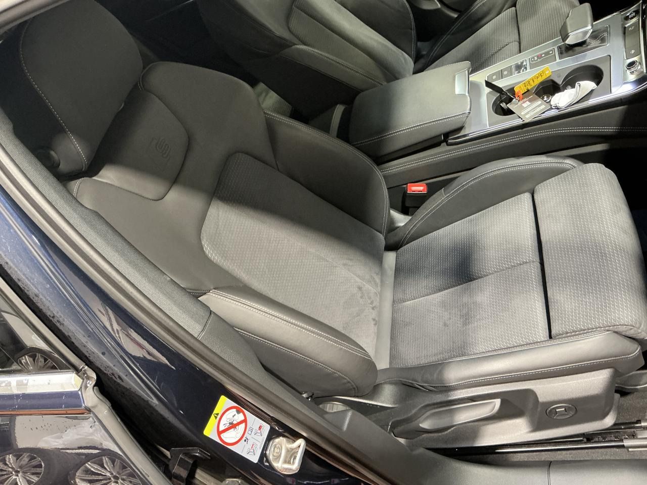 Fahrzeugabbildung Audi A6 Avant 55 TFSIe quattro S tronic S line Matrix