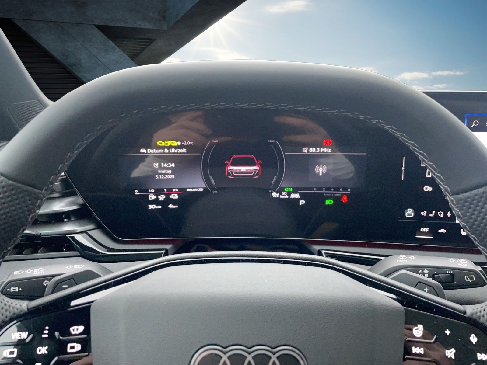 Fahrzeugabbildung Audi A5 Avant e-hybrid quattro 270 kW S tronic Matrix