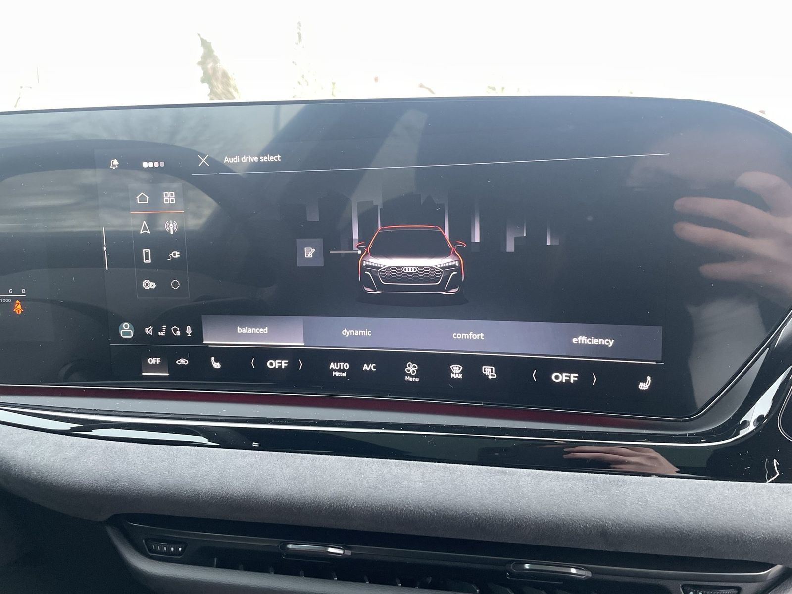 Fahrzeugabbildung Audi A5 Avant e-hybrid quattro 270 kW S tronic Matrix