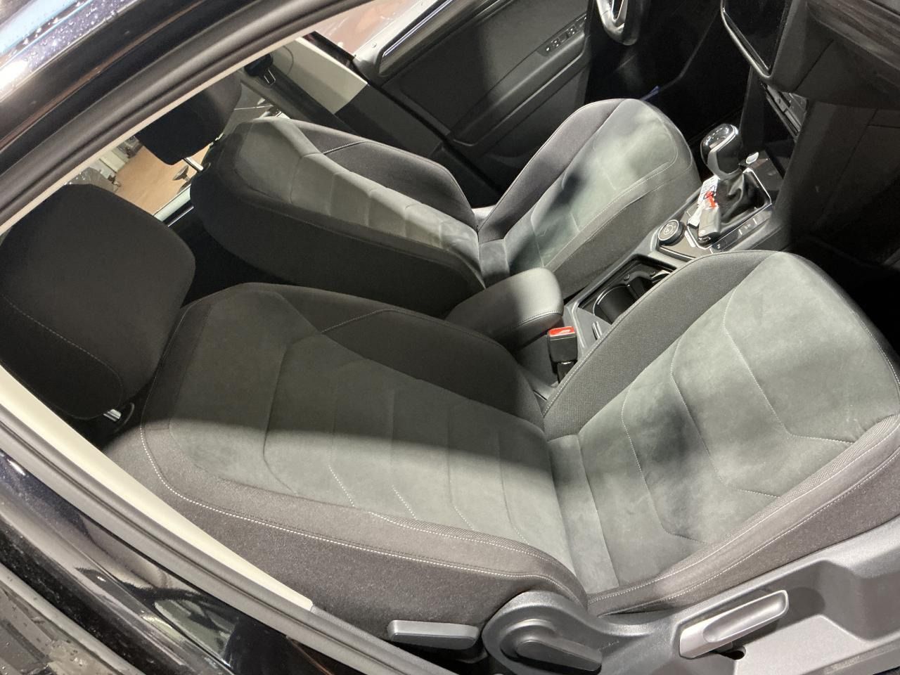 Fahrzeugabbildung Volkswagen Tiguan Allspace 2.0 TDI 4 Motion DSG Elegance LM