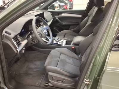 Fahrzeugabbildung Audi Q5 50 TFSI e quattro S tronic S line business