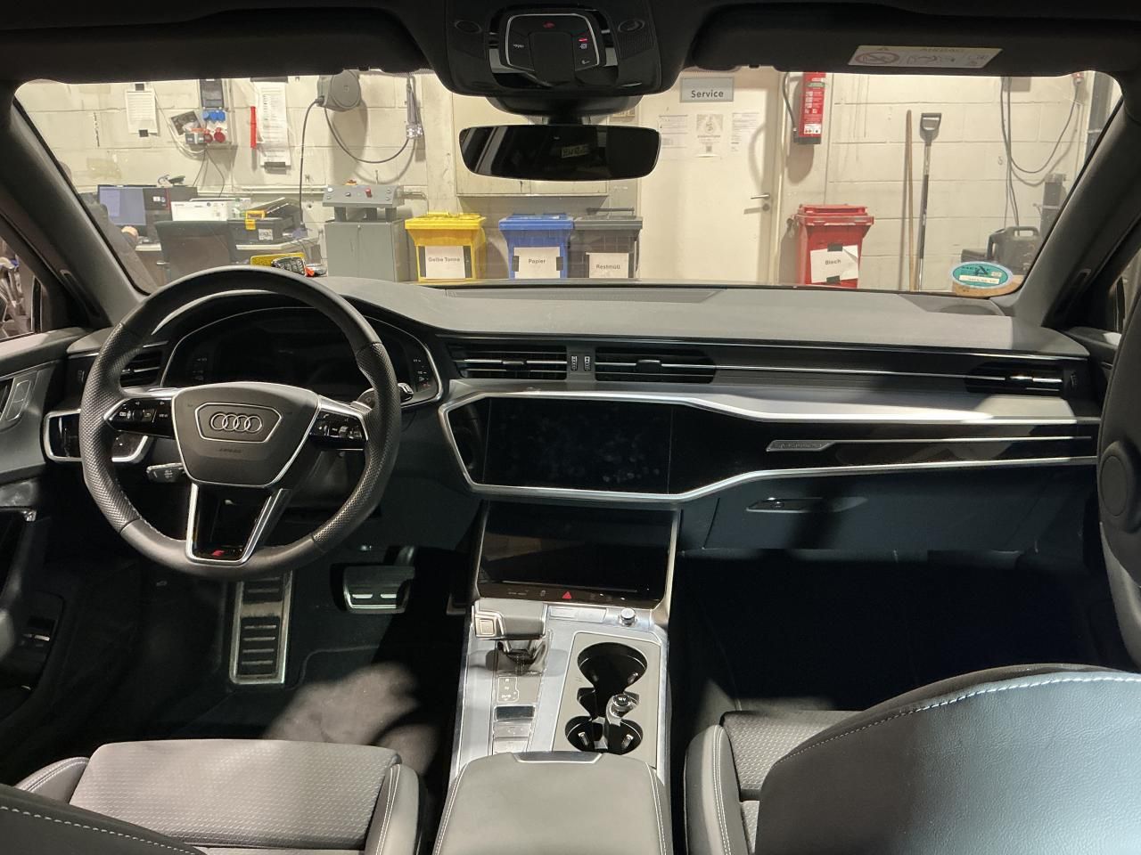 Fahrzeug autohaus mense Fahrzeugabbildung Audi A6 Avant 55 TFSI e quattro S tronic S-Line B&O