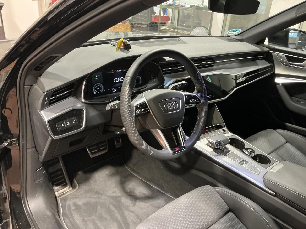 Fahrzeug autohaus mense Fahrzeugabbildung Audi A6 Avant 55 TFSI e quattro S tronic S-Line B&O