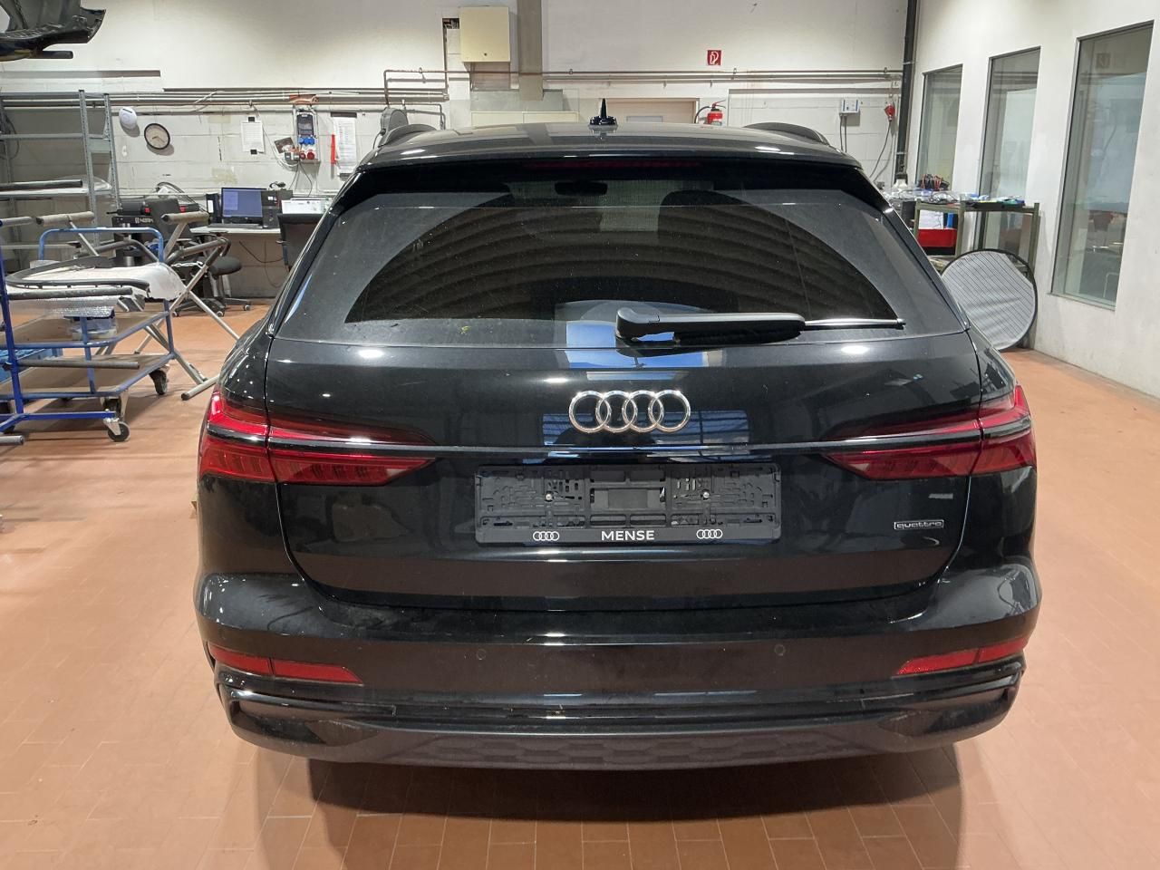 Fahrzeug autohaus mense Fahrzeugabbildung Audi A6 Avant 55 TFSI e quattro S tronic S-Line B&O