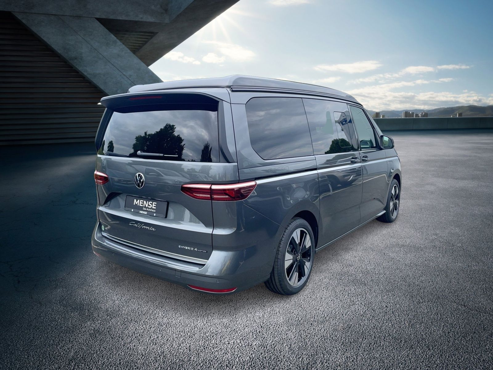 Fahrzeug autohaus mense Fahrzeugabbildung Volkswagen California Ocean eHybrid 4M 130 kW 85 kW