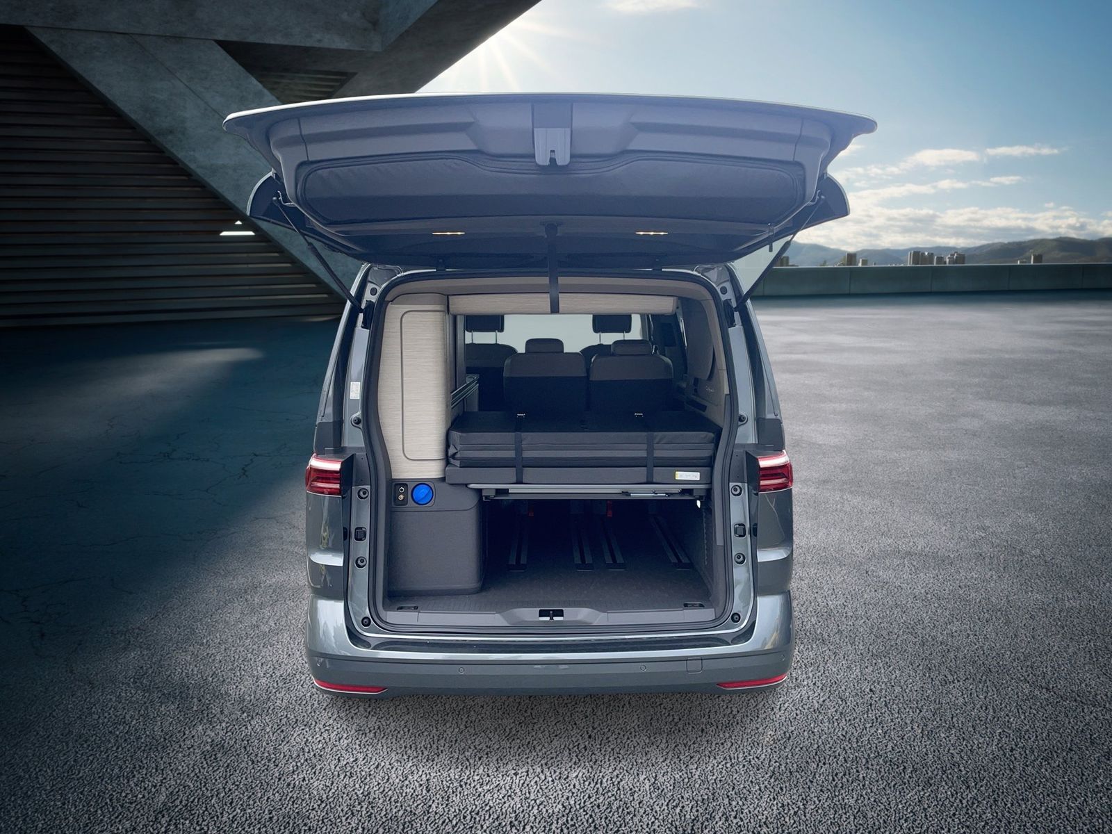 Fahrzeugabbildung Volkswagen California Ocean eHybrid 4M 130 kW 85 kW